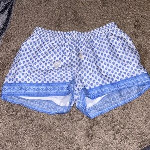 Light weight shorts